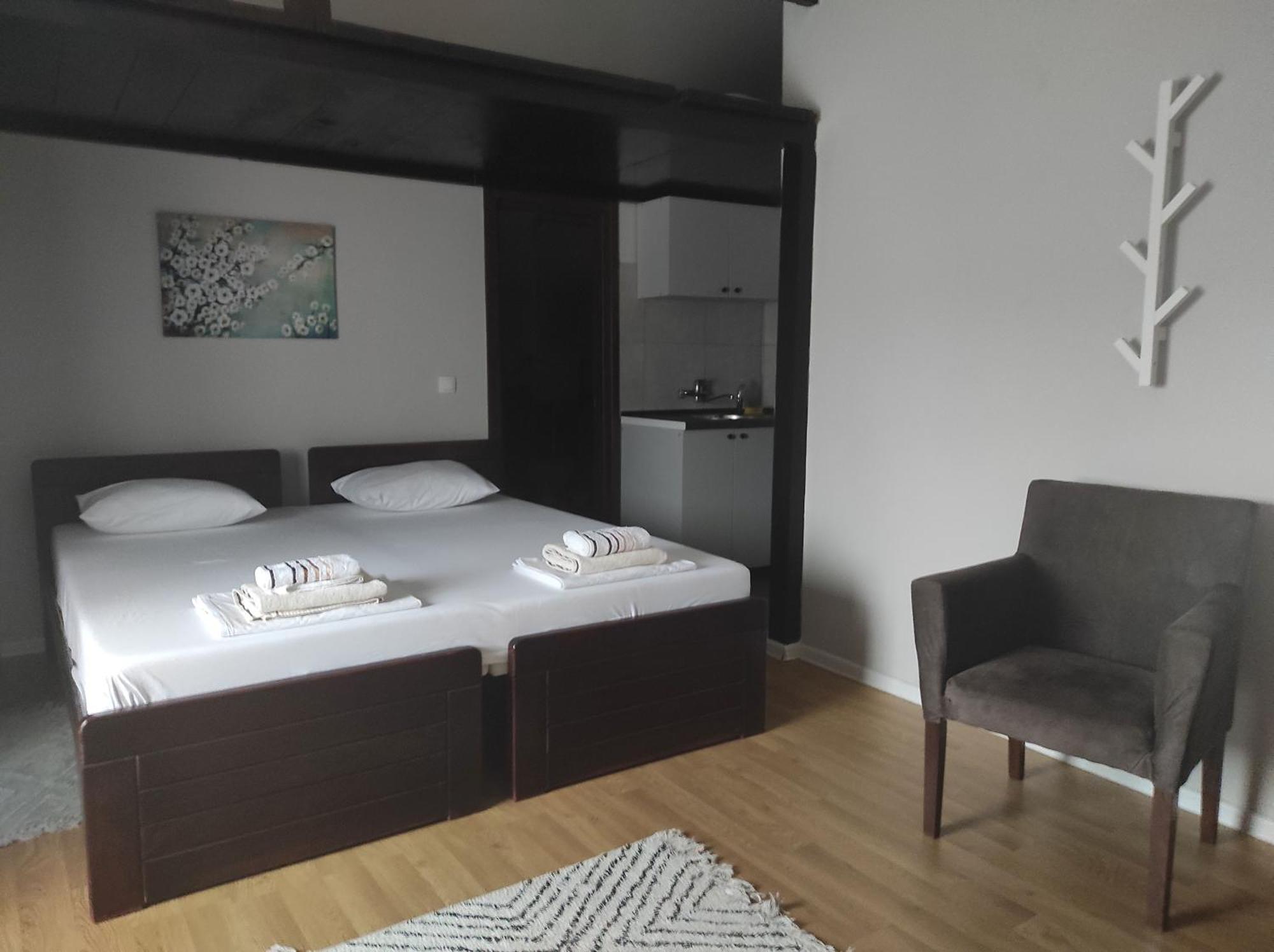 Apartments & Accommodation Stojic Novi Sad Exterior foto