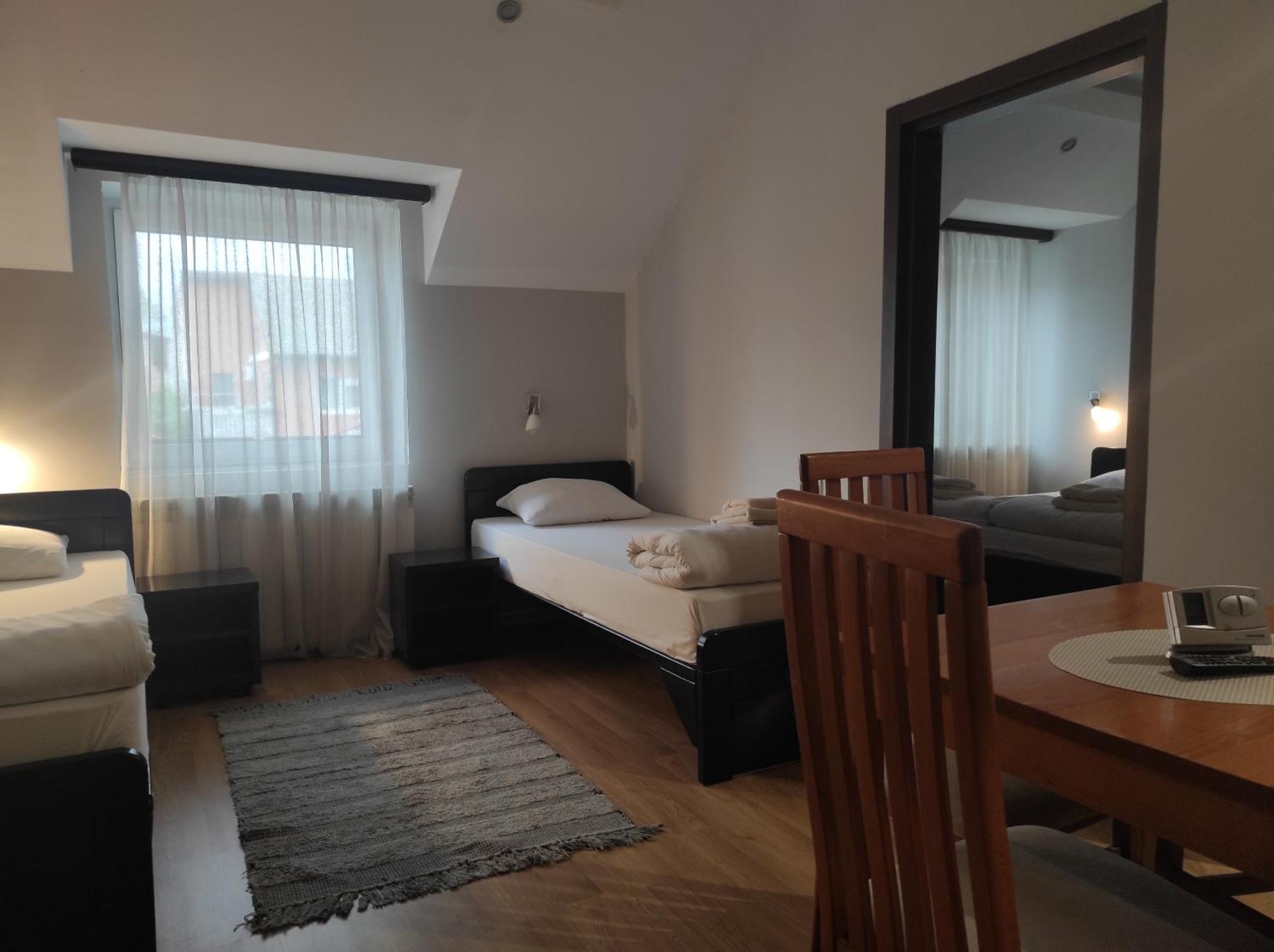 Apartments & Accommodation Stojic Novi Sad Quarto foto